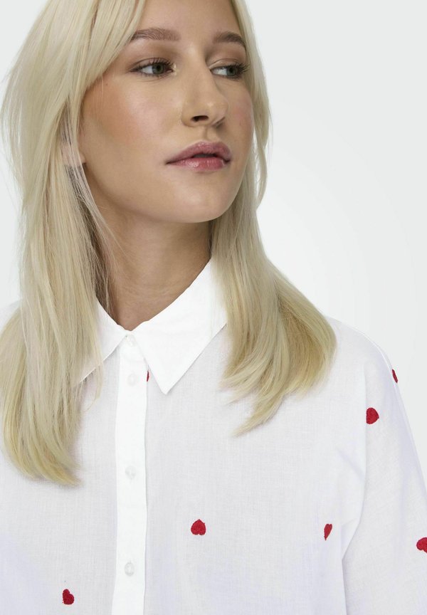 ONLNEW LINA GRACE - Button-down blouse4