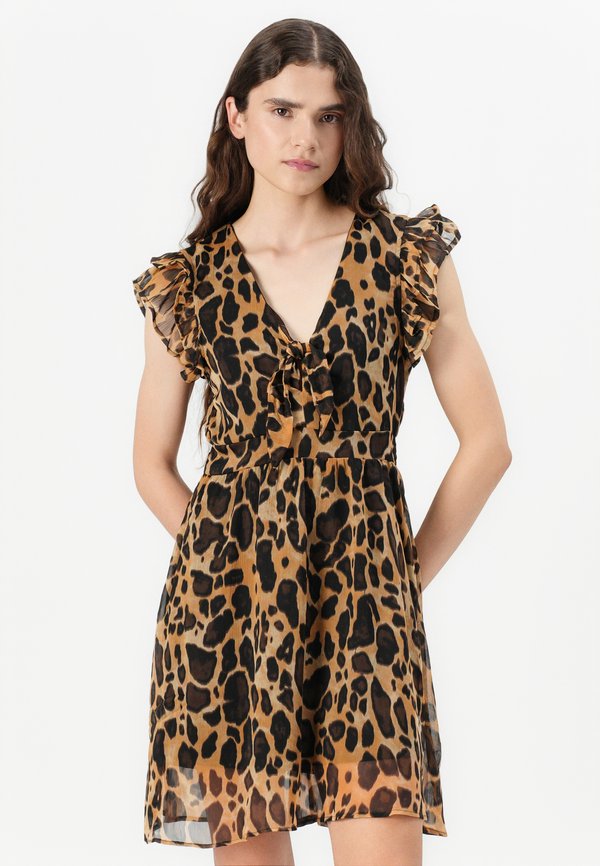 ONLASTA LIFE PEEKABOO DRESS - Day dress3