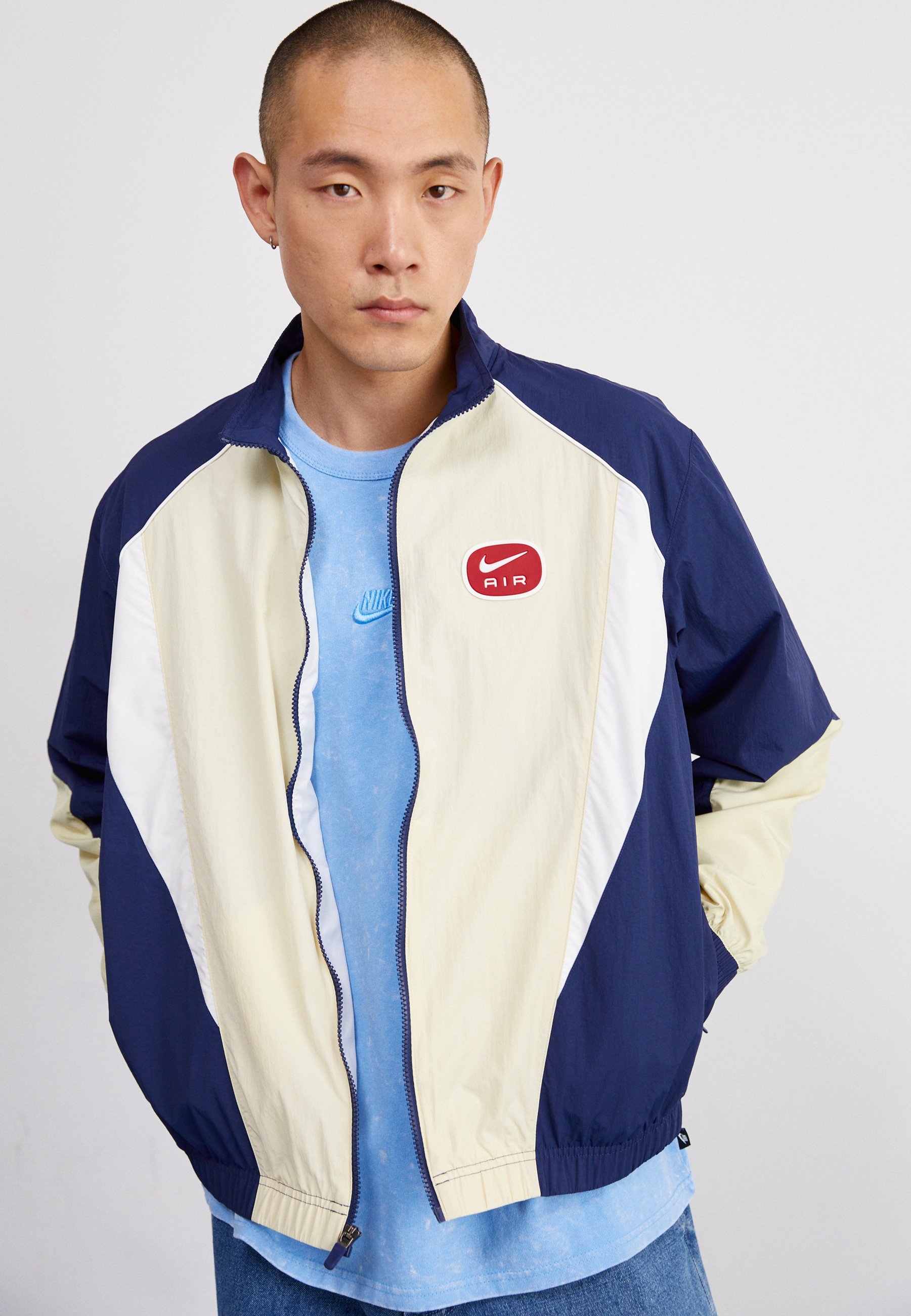 nike sportswear colour block lightweight jacket