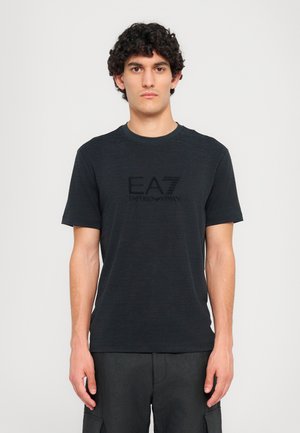 EA7 Emporio Armani TRAIN TEE BIG LOGO - Print T-shirt - black