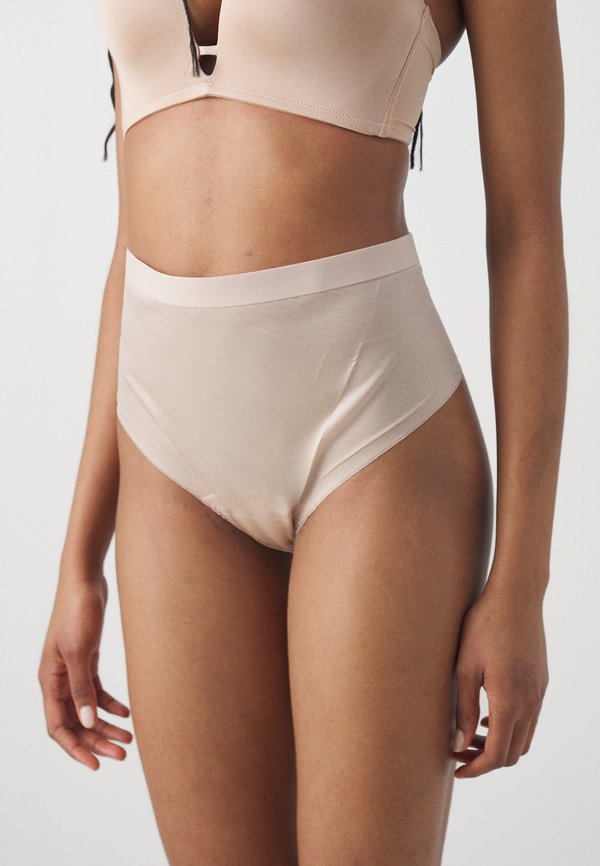 THINSTINCTS 2.0 THONG - Shapewear - champagne beige2