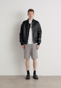 Calvin Klein PULL ON - Šortai - steeple gray