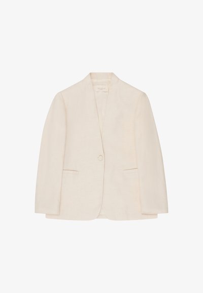 Crèmekleurig damesblazer met enkele knoopsluiting, twee voorzakken met openingen en kraag zonder inkeping, weergegeven op een witte achtergrond.