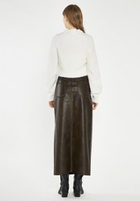 Glamorous Bleistiftrock - olive brown distressed pu