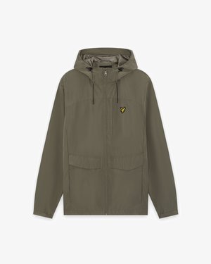 Világos olívazöld kapucnis dzseki elülső cipzárral, két fedeles zsebbel és apró sárga madár logóval a mellrészen.