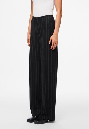 Pieces PCJIANNAH  - Trousers - black/cloud dancer