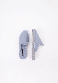 Krack Harmony CLIVIA - Mules - blue