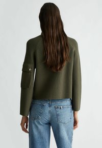 LIU JO WITH BUTTONS AND POCKET - Maglione - olive