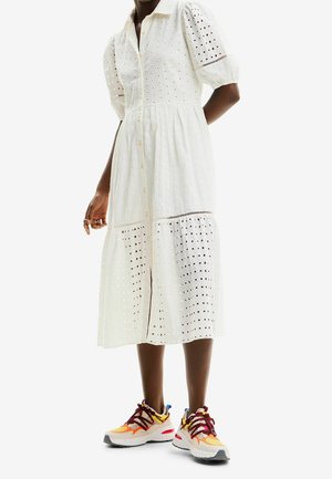 Robe chemise - white