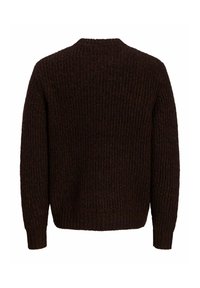 Pull en laine tricotée marron foncé à manches longues avec texture côtelée, vu de dos sur fond blanc.