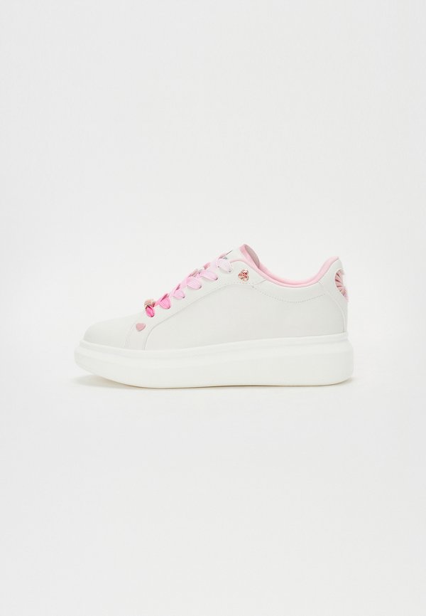 CLAUDIE PILLOW WALK - Trainers
