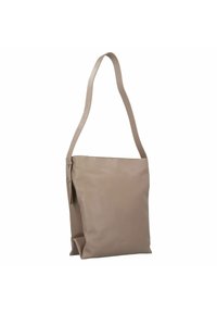 Sac fourre-tout en cuir beige avec une surface texturée, une seule bandoulière réglable et un compartiment principal spacieux, présentant un design minimaliste.