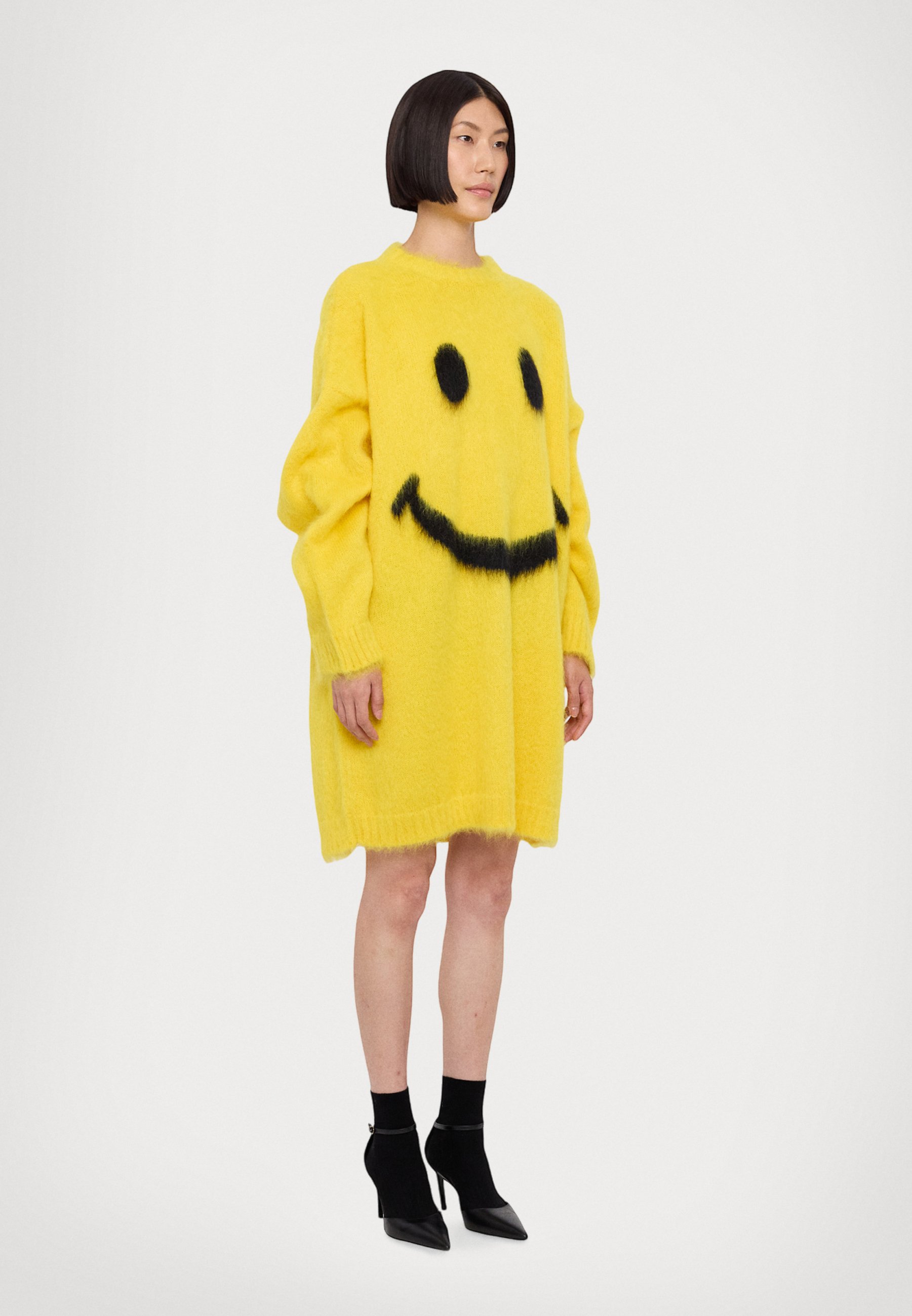 【関税込み】moschino Smiley' wool dress Moschino 'Smiley®' Wool Dress – BALTINI