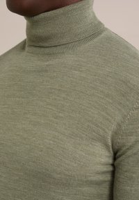 WE Fashion Džemper - green