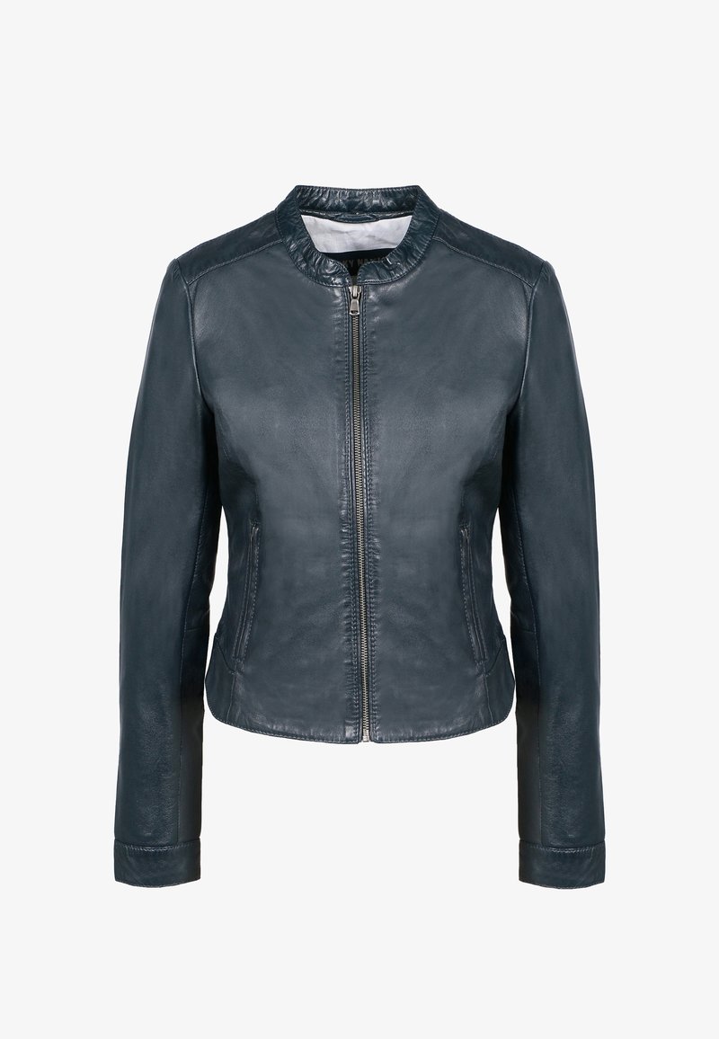 Giacca in pelle blu scuro con collo rotondo, chiusura frontale con zip e tasche laterali; texture liscia e design aderente.