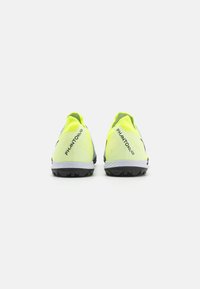 Nike Performance PHANTOM GX 2 PRO TF - Chaussures de football sur gazon - metallic silver/black/volt