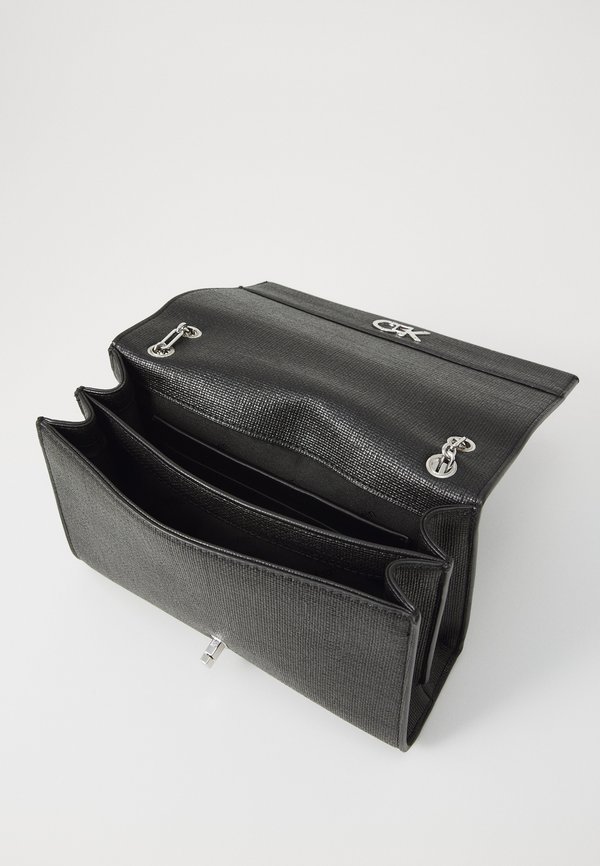 MEDIUM CHAIN BAG  - Handbag2