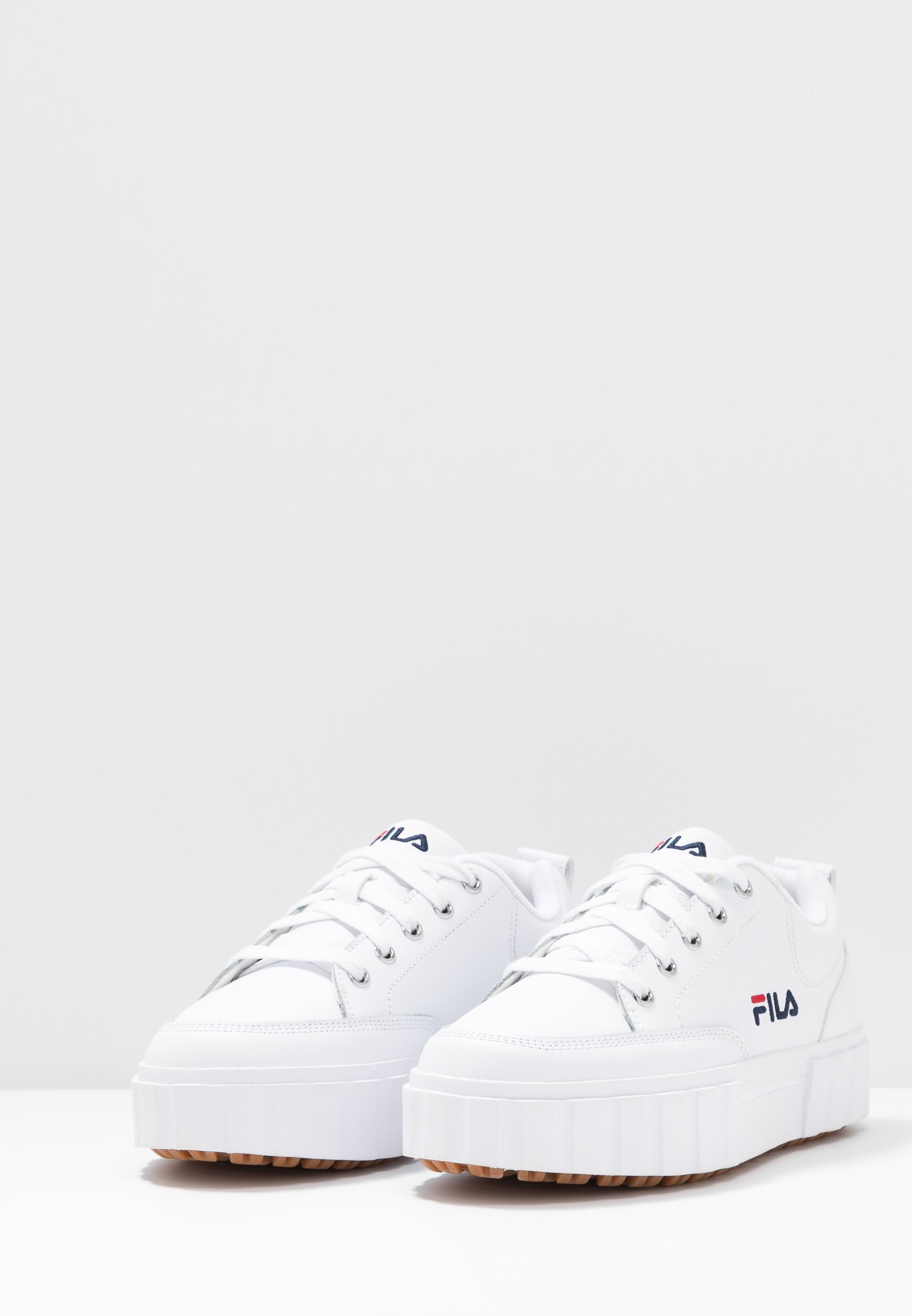 zalando fila fille