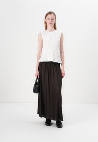 VILA VIHUSA SMOCK - Top - cloud dancer