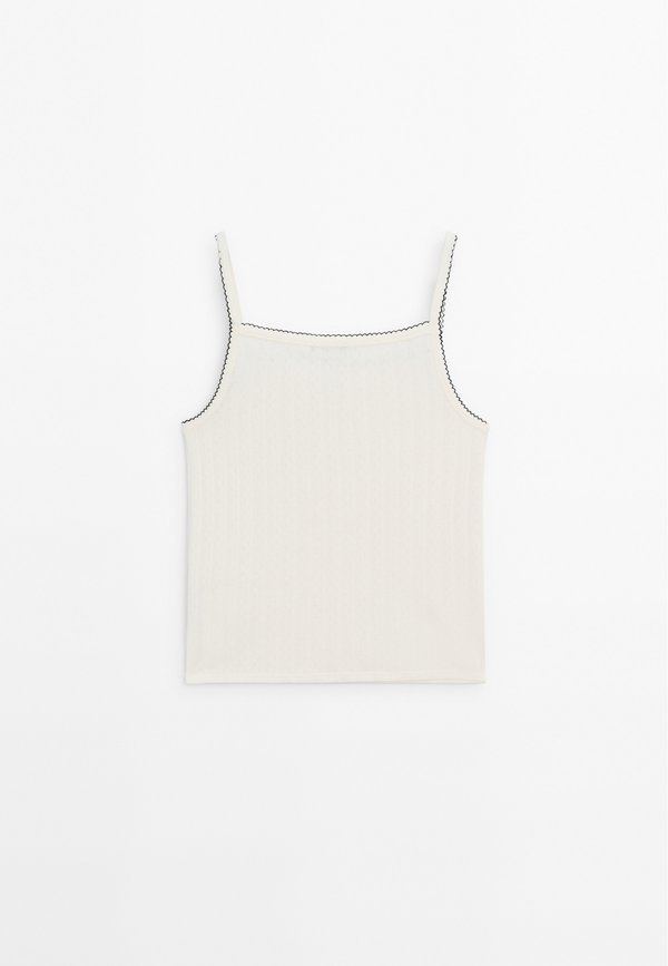 POINTELLE DETAIL  - Top3