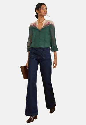 Love & Roses, TOUCH OF PRINT LONG SLEEVE BLOUSE - Bluse - green floral