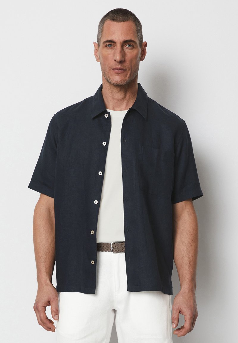 Marc O'Polo KURZARM REGULAR MIT BOWLING-KRAGEN - Overhemd - dark navy