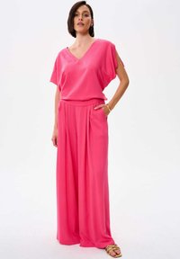 blue shadow AGAVE różowy