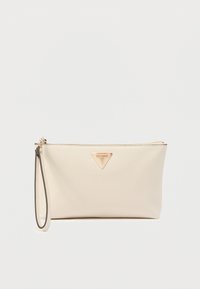 Τσαντάκι χειρός σε εκρού χρώμα από υλικό με υφή συνθετικού. Διαθέτει χρυσό τριγωνικό λογότυπο και λουράκι για τον καρπό. Ορθογώνιο σχήμα.