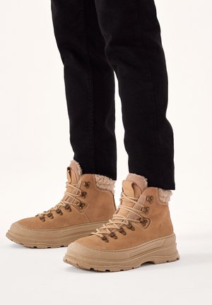 Kazar BENNETT - Winter boots - beige
