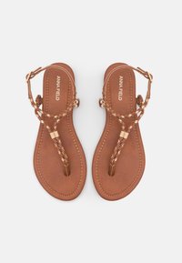 Anna Field Sandaler m/ tåsplit - cognac