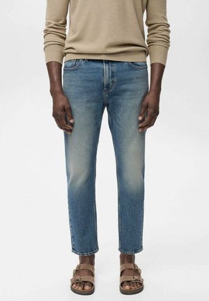 Mango BEN TAPERED FIT - Jeans Tapered Fit - medium vintage blue