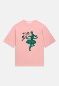 Επιλέχθηκε, soft pink