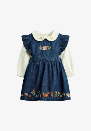 Barnets blå denimkjole med cremefarvede lange ærmer, hvid krave, flæser på skuldrene og broderede skovdyr og blomster.