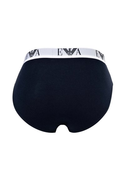 Μαύρο σλιπ με λευκή μέση που φέρει το λογότυπο της Emporio Armani και το σύμβολο αετού σε μαύρο χρώμα.