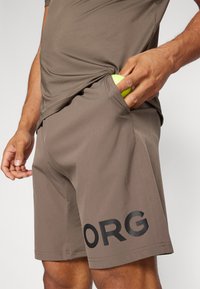 Björn Borg SHORTS - Spordišortsid - tarmac