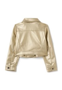 Gekürzte goldfarbene Kunstlederjacke mit Kragen und knöpfbaren Manschetten, die eine glatte Textur und eine strukturierte Form aufweist.