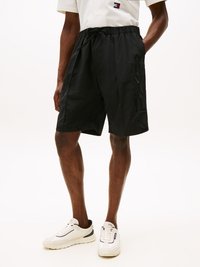 Tommy Hilfiger F1 MOVIE SHORTS - Shorts - black
