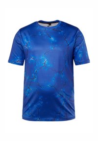 Tyrkysové tričko s krátkým rukávem s výrazným prasklým vzorem, vyrobené z hladkého a lehkého materiálu s kulatým výstřihem.