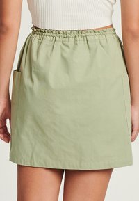 CALLI DENI  - A-lõikeline seelik - sage green