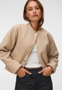 Non sélectionné, silver mink