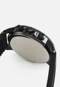 Pier One Uhr - black