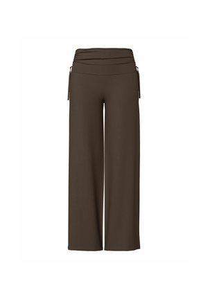 Pieces, TROUSERS PCROYA MW ROUCHING - Pantalon classique - hot fudge