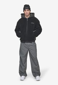 Pegador ABSECON JACKET - Fleecejas - black/anthracite