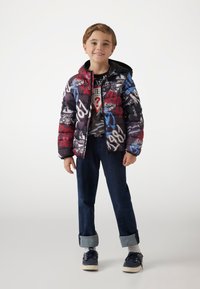 Guess ALLOVER - Giacca invernale - mehrfarbig schwarz