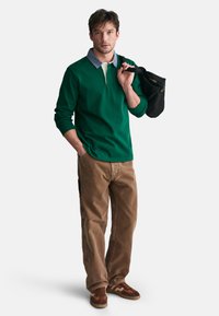 GANT REG HEAVY RUGGER - Poloshirt - deep forest green