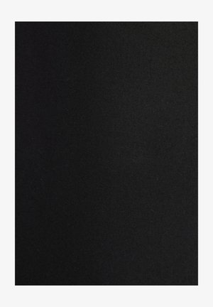 Tömör fekete szövetszerkezet finom szövésmintával, enyhe árnyalateltérésekkel és finom szálakkal.