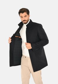 Ciabalù Cappotto corto - blu