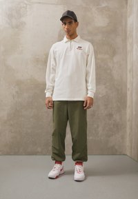 Nike Sportswear TREND RUGBY - Sweatshirt - sail