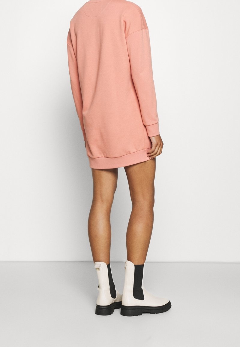 Lyle & Scott Day dress - light pink - (Pre-owned) - Zalando.ie