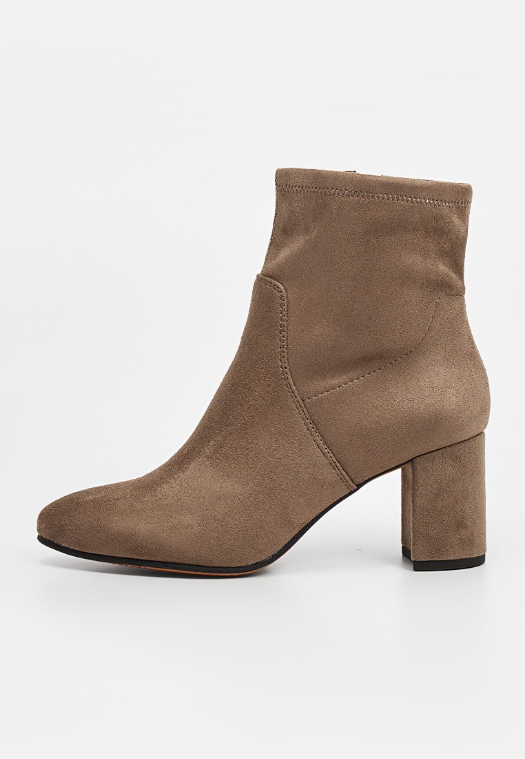 Botines